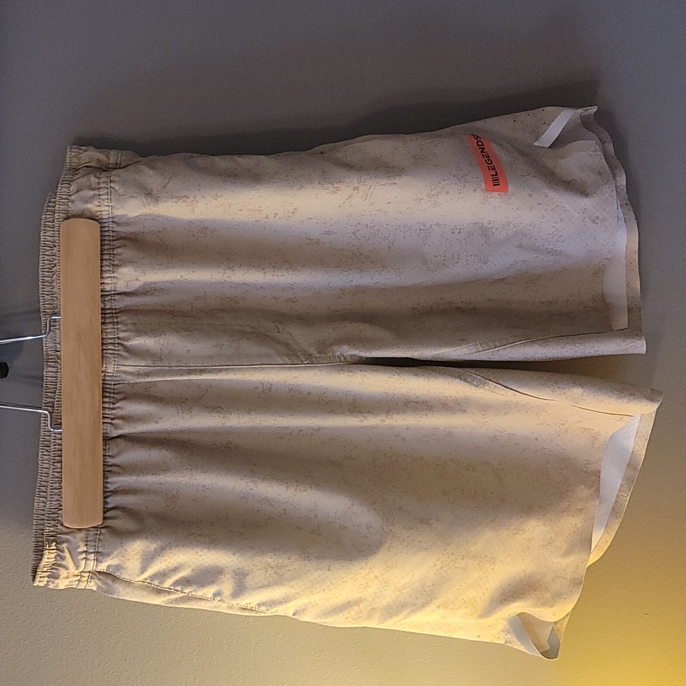 Legends shorts